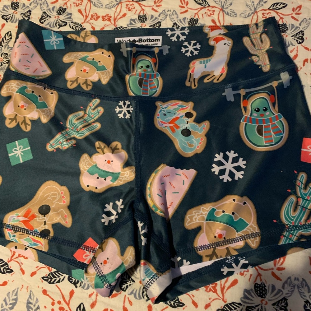 WodBottom shorts size medium